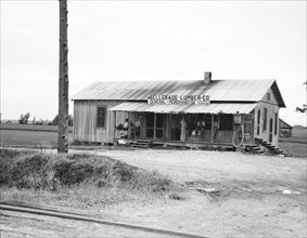 Plantation store, Mississippi Delta, 1936. Creator: Dorothea Lange.