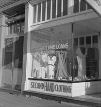 Cleveland County, Oklahoma, 1937. Creator: Dorothea Lange.