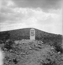 Sign near Tombstone, Boot Hill graveyard, Arizona, 1937. Creator: Dorothea Lange.