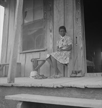 Sharecropper child near Clarksdale, Mississippi, 1937. Creator: Dorothea Lange.