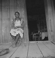 Wife of tractor driver on the Aldridge Plantation, Mississippi, 1937. Creator: Dorothea Lange.
