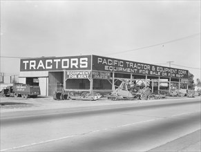 Along the main travel artery through San Joaquin Valley, California, U.S. 99, 1938. Creator: Dorothea Lange.