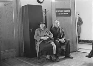 Tenant Purchase applicants, Stockton, California, 1938. Creator: Dorothea Lange.