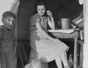 FSA emergency migratory labor camp, Calipatria, Imperial Valley, California, 1939. Creator: Dorothea Lange.