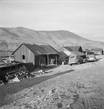Yakima Indian village, on the Columbia River..., Celilo, Wasco County, Oregon, 1939. Creator: Dorothea Lange.