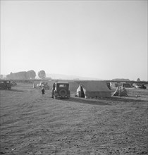 Families camped on flat before season opens..., near Merrill, Klamath County, Oregon, 1939 Creator: Dorothea Lange.