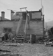 Last house in the United States before crossing over into Canada, Pointhill, Idaho, 1939. Creator: Dorothea Lange.