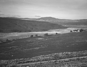 Farmers have just sown their winter wheat, Small Finger Valley, Eastern Oregon, 1939. Creator: Dorothea Lange.