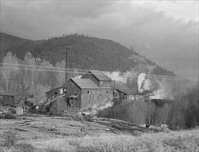 Small private lumber mill still operating in region where large..., Boundary County, Idaho, 1939. Creator: Dorothea Lange.