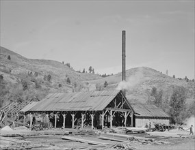 [Untitled, possibly related to: The sawmill. Ola self-help sawmill co-op. Gem County, Idaho].