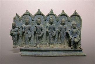 Fragment of a Tableau with Avatars of Vishnu, Pala period, 9th/10th century.