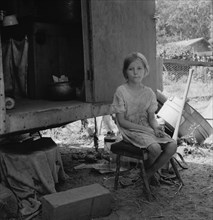 Motherless migrant child. Washington, Toppenish, Yakima Valley.