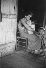 Lily Rogers Fields and children. Hale County, Alabama.