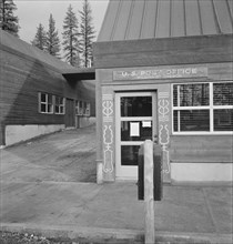 Post office in company lumber town. Gilchrist, Oregon.