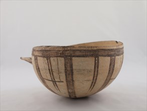 Bowl, Late Bronze Age, 1450-1200 BCE.