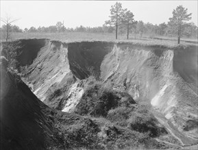Erosion near Oxford, Mississippi.