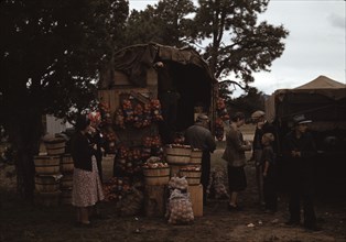 Fruit wagon at the Pie Town, New Mexico Fair, 1940. Creator: Russell Lee.