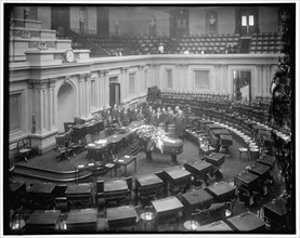 Casket in Capitol, 1914.