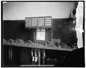 Radio, between 1910 and 1920. USA.