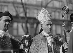 Pan American Mass. Cardinal Gibbons, 1912. Creator: Harris & Ewing.