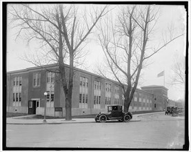 Fuel Adminstration Bldg, between 1910 and 1920.