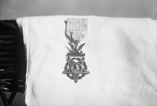 Medals, Decorations, Etc. - Medal of Honor, 1910.