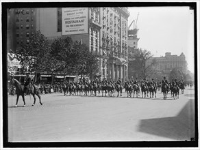 Parade On Pennsylvania Ave, between 1910 and 1921.