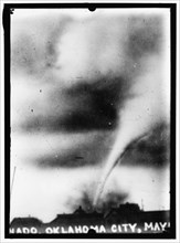 Tornado, Oklahoma City, May, between 1913 and 1917.