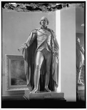Statue of George Washington, between 1910 and 1920.
