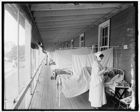 Walter Reed Hospital Flu Ward, between 1910 and 1920.