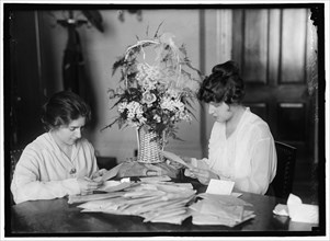 Miss Leech with Miss Fleigleman, between 1914 and 1917.