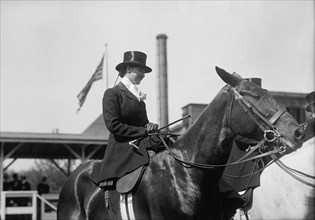 Elkins, Katharine; Mrs. William F. Hitt - Horse Show, 1912.