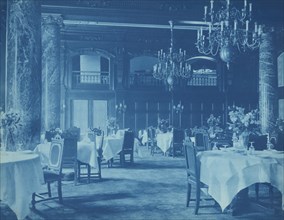 Willard Hotel - dining room, between1901 and 1910.