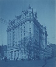 Willard Hotel - exterior view, between 1901 and 1910.