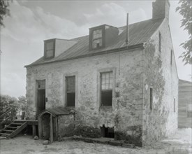 Lloyd House, Petersburg, Dinwiddie County, Virginia, 1933.