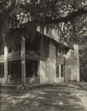 Unidentified house, Natchez vic., Adams County, Mississippi, 1938.