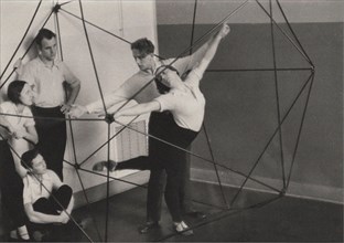Folkwangschule Essen: Sigurd Leeder teaches a slant in space in Laban's icosahedron, 1930. Private Collection.