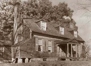 Buffalo Springs farm house, Buffalo Springs, Mecklenburg County, Virginia, 1935.