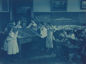 Washington, D.C. public schools - 6th Division children in geology class, (1899?).