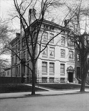 Exterior of home of Senator Philander Knox, 1527 K Street, NW, Washington, D.C., between 1910 and 1925.