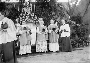 Military Field Mass By Holy Name Soc. of Roman Catholic Church - officiating Priests..., 1910. Creator: Harris & Ewing.