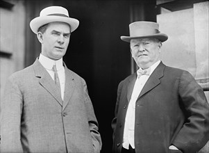 Democratic National Convention - Robert Lee Henry, Rep. from Texas And Col. R.M. Johnston..., 1912. Creator: Harris & Ewing.
