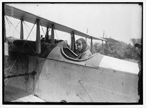 N.Y. to Wash. Flight aviator Hawley, between 1913 and 1918. Creator: Harris & Ewing.
