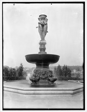 MacMillen fountain, between 1910 and 1920. Creator: Harris & Ewing.