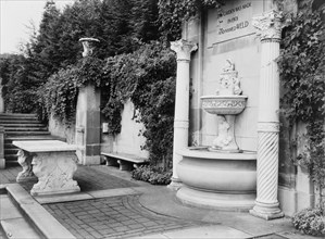 Weld, Larz Anderson house, 151 Newton Street, Brookline, Massachusetts, c1914. Creator: Frances Benjamin Johnston.