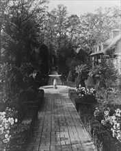 The Causeway, James Parmelee house, 3100 Macomb Street, Washington, D.C., 1919. Creator: Frances Benjamin Johnston.