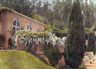 Villa Rose, Joseph Donahoe Grant house, 2260 Redington Road, Hillsborough, California, 1917. Creator: Frances Benjamin Johnston.