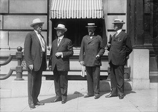 U.S. Steel Corporation, Lindaburg, Richard, Ream, Norman B., Roberts, Percival, Gary..., 1912. Creator: Harris & Ewing.