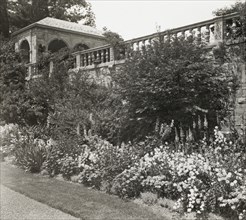 Killenworth, George Dupont Pratt house, Glen Cove, New York, c1918. Creator: Frances Benjamin Johnston.