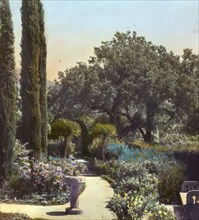 Piranhurst, Henry Ernest Bothin house, 371 Cold Spring Road, Montecito, California, 1917. Creator: Frances Benjamin Johnston.